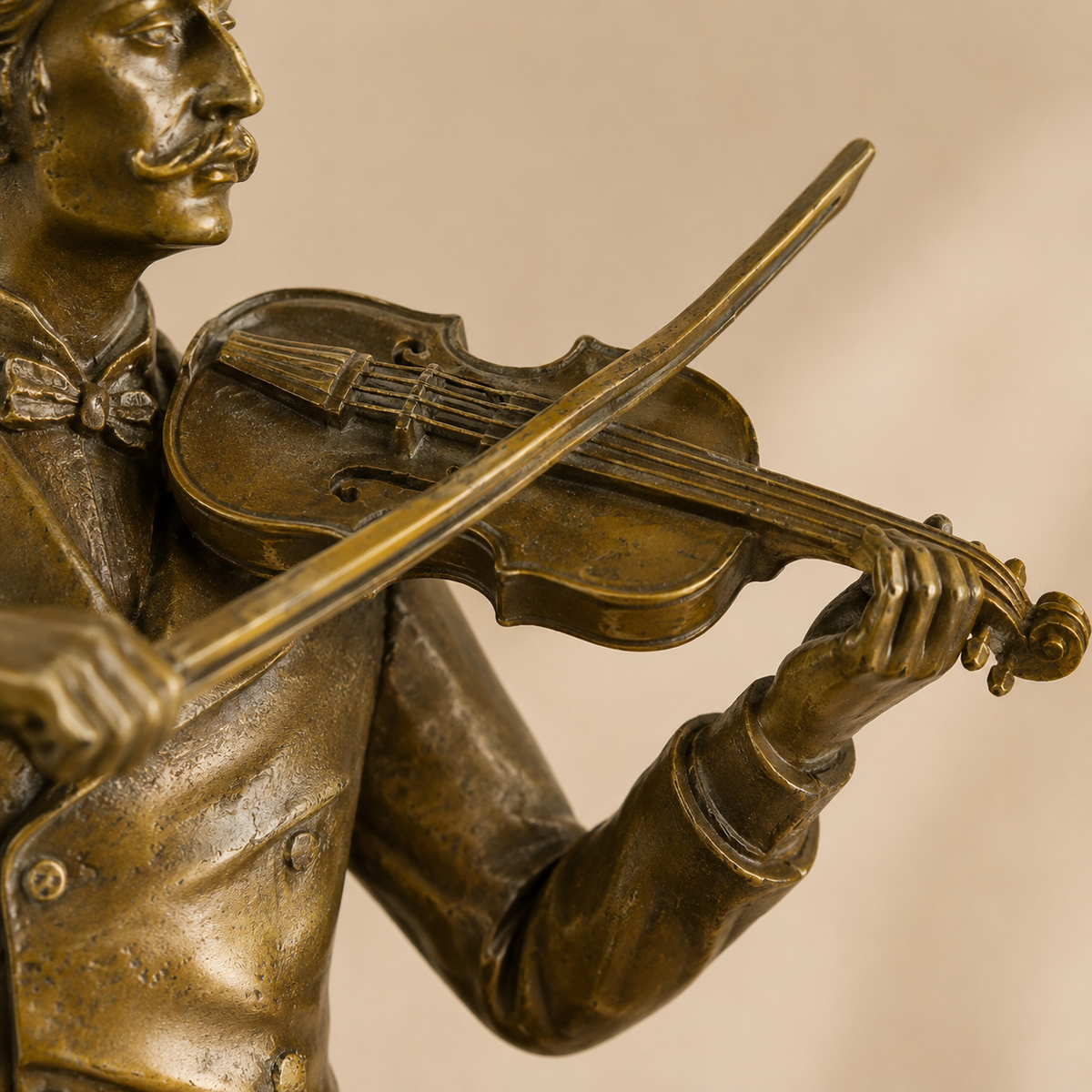 Sculpture en bronze violoniste Johann Strauss sur marbre, vue 5