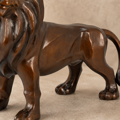 Sculpture lion debout en bronze patiné brun style Art Déco, vue 5