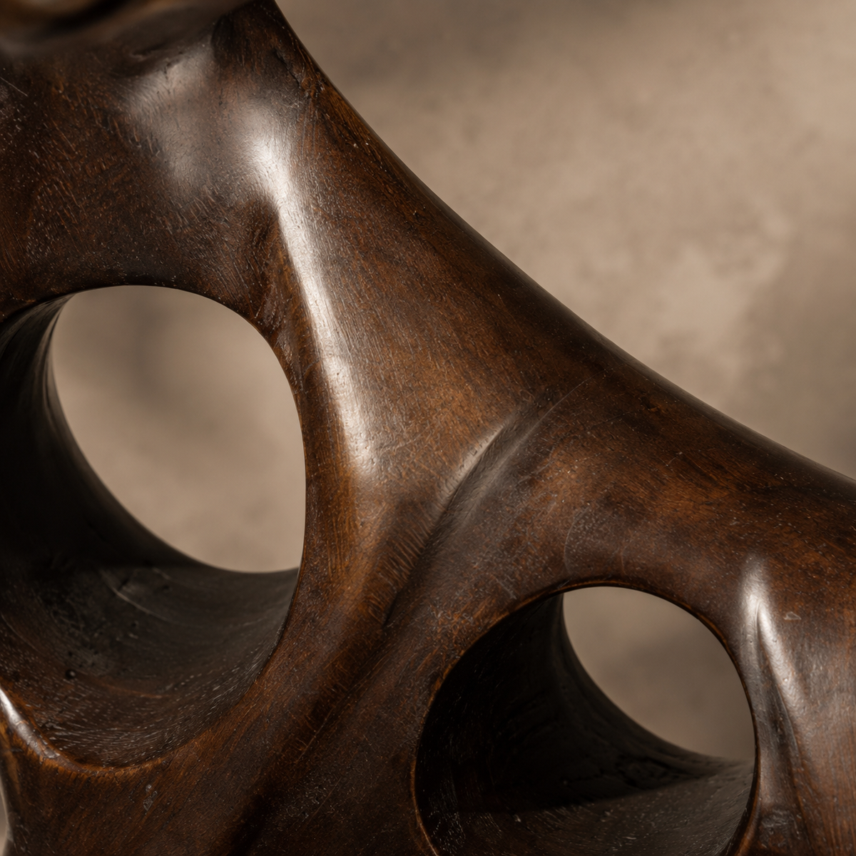 Sculpture taureau stylisé en bronze patiné sur socle marbre, vue 4