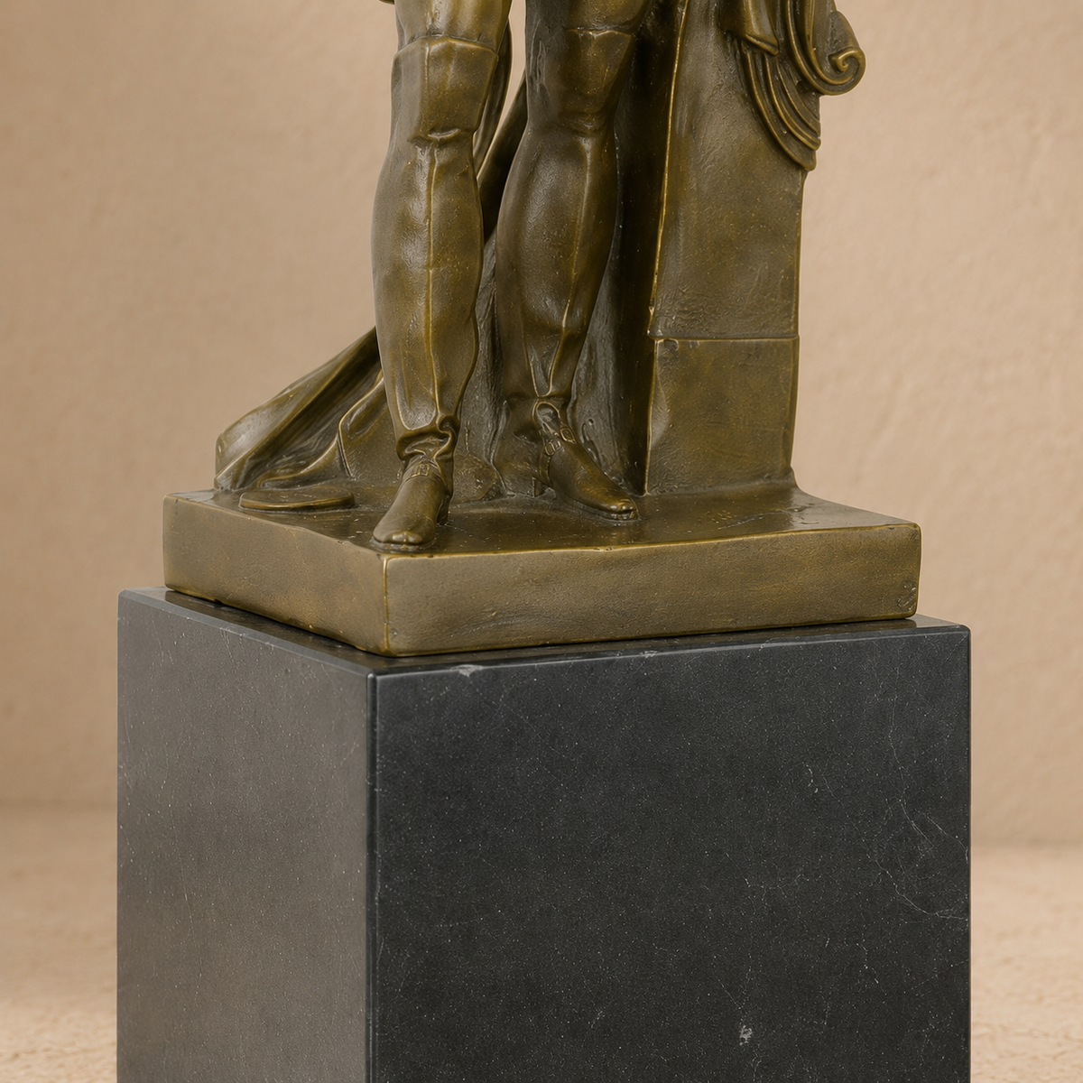 Statuette Napoléon bras croisés en bronze patiné sur marbre, vue 7